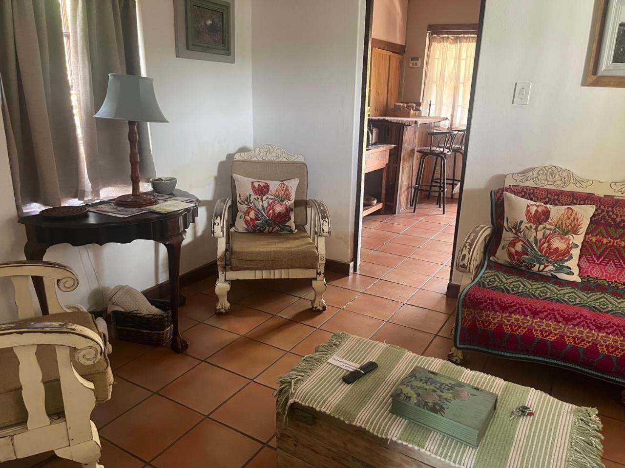 Aan de Bergen Hotel Swellendam Buitenkant foto